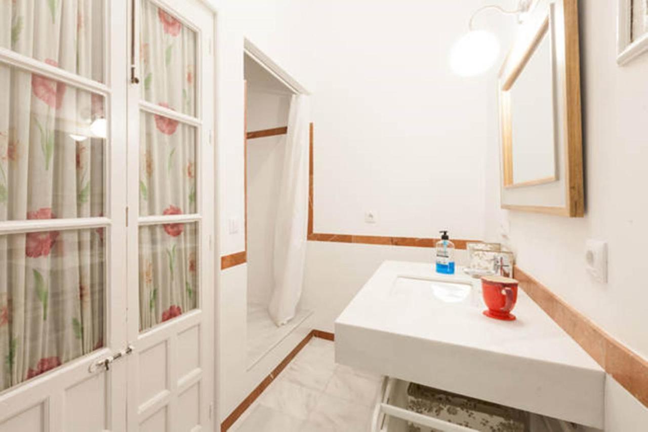 Apartamentos Rg Arenal 세비야 객실 사진