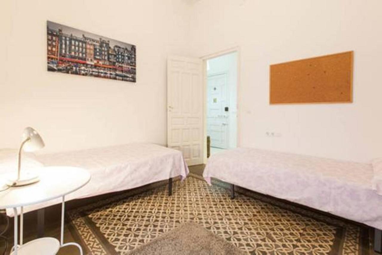 Apartamentos Rg Arenal 세비야 객실 사진